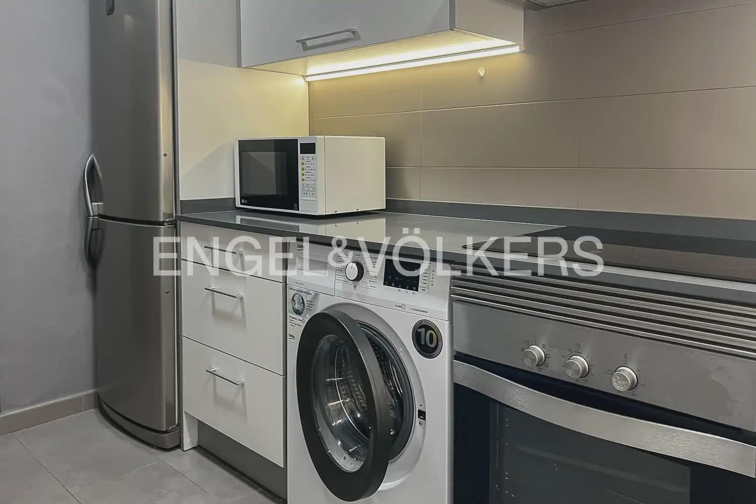 3 camera da letto Appartamento da affittare in Valencia citta con garage - 1.500 € (Rif: 9897787)