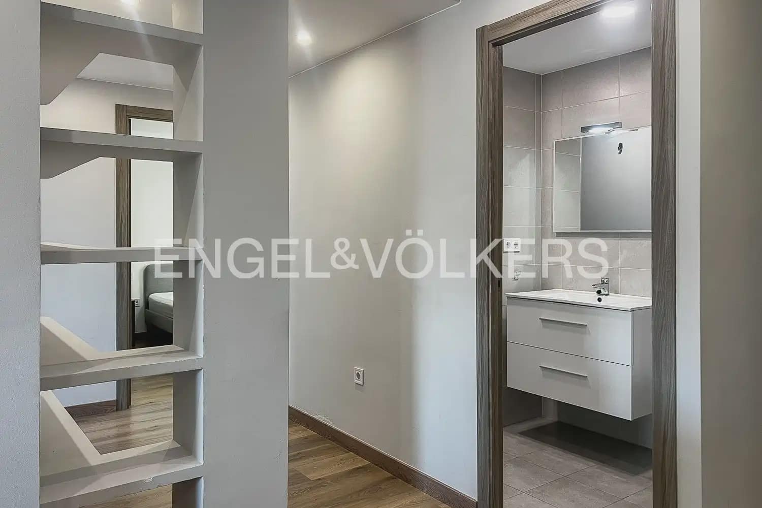 3 camera da letto Appartamento da affittare in Valencia citta con garage - 1.500 € (Rif: 9897787)