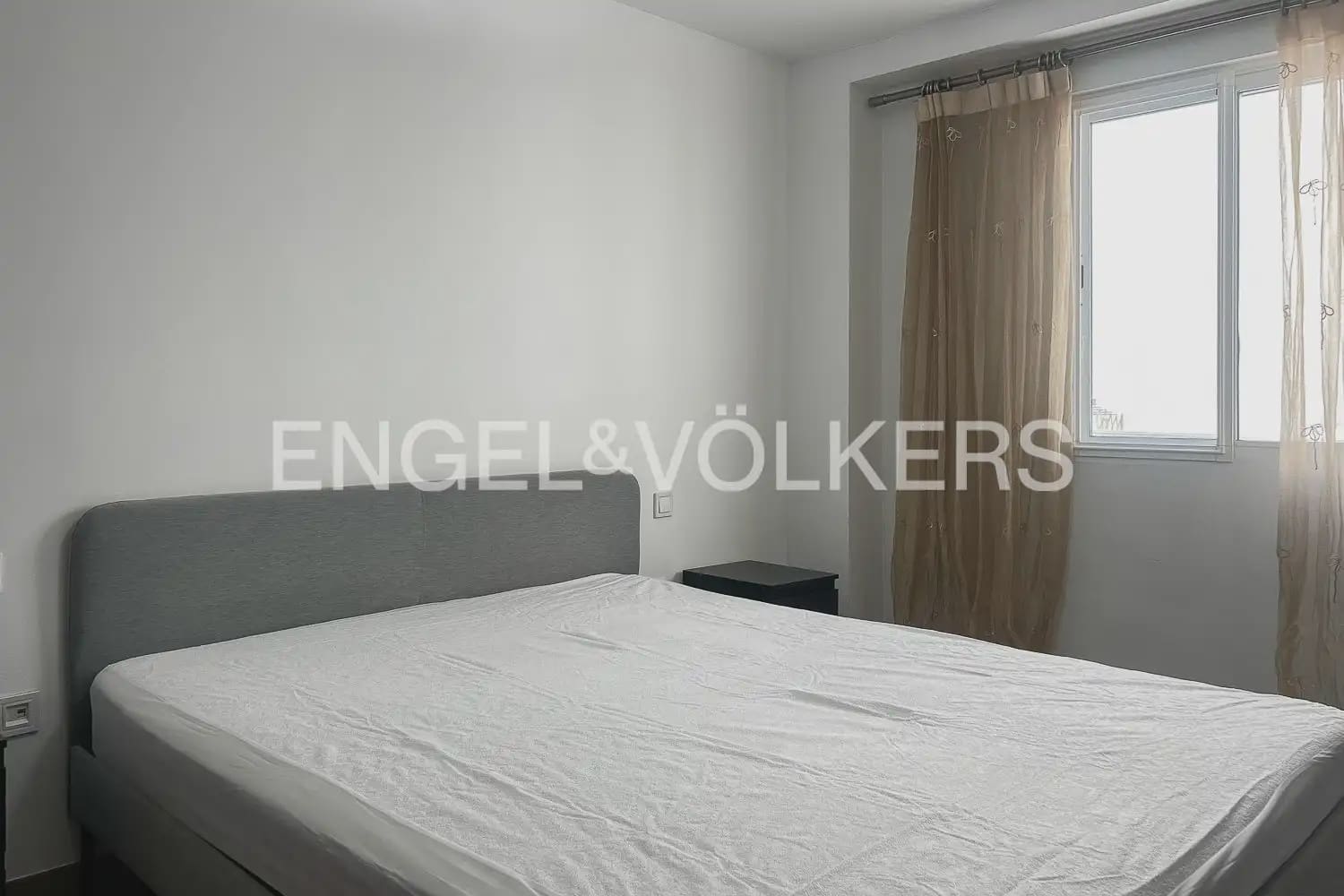 3 camera da letto Appartamento da affittare in Valencia citta con garage - 1.500 € (Rif: 9897787)