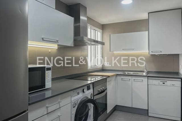 3 camera da letto Appartamento da affittare in Malilla, Valencia città con garage - 1.500 € (Rif: 9897787)