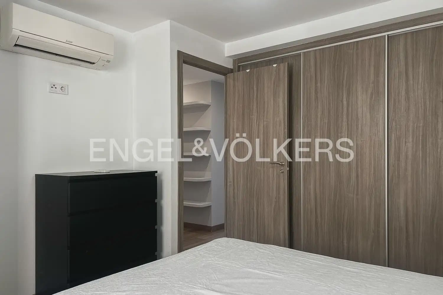 3 camera da letto Appartamento da affittare in Valencia citta con garage - 1.500 € (Rif: 9897787)