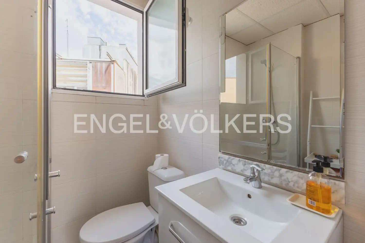 1 camera da letto Appartamento da affittare in Valencia citta - 1.600 € (Rif: 9897788)