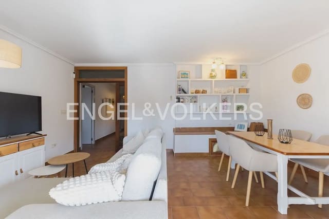 2 bedroom Flat for sale in El Perelló, Sueca - € 178,000 (Ref: 9897789)