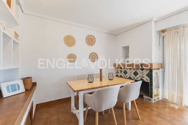 2 bedroom Flat for sale in El Perelló, Sueca - € 178,000 (Ref: 9897789)