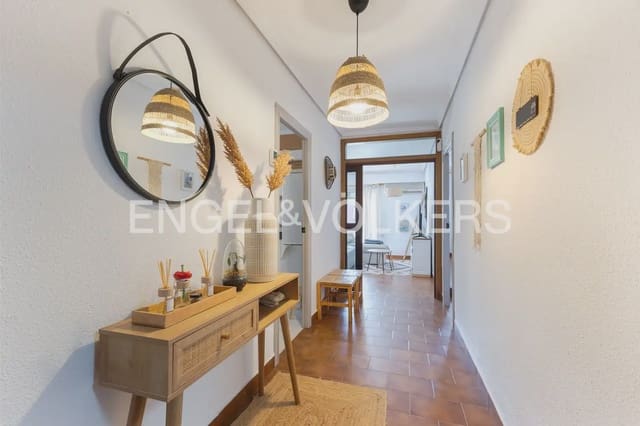 2 bedroom Flat for sale in El Perelló, Sueca - € 178,000 (Ref: 9897789)