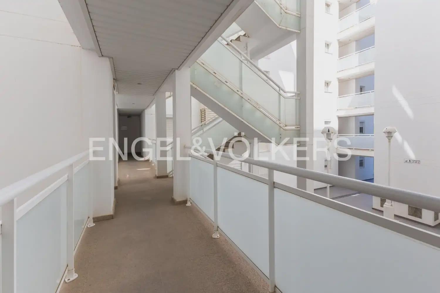 3 sypialnia Mieszkanie do wynajęcia w Denia z basenem - 1 150 € (Ref: 9897790)