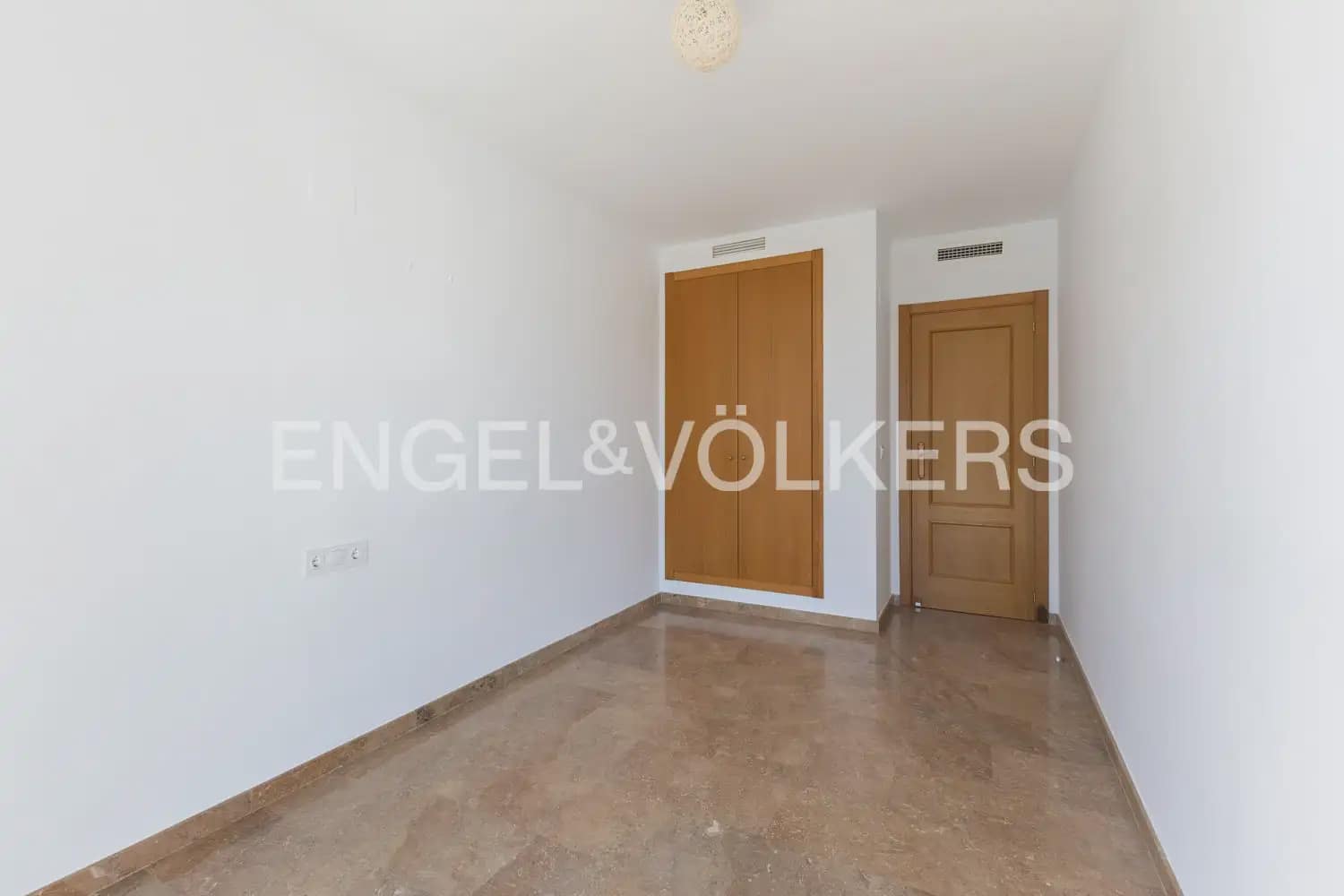 3 sypialnia Mieszkanie do wynajęcia w Denia z basenem - 1 150 € (Ref: 9897790)