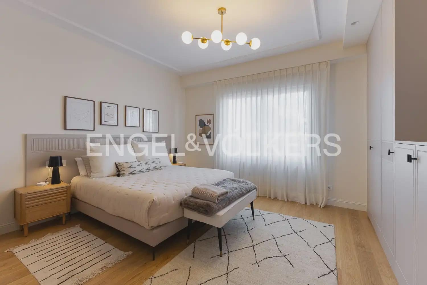 Piso de 5 habitaciones en València ciudad en venta - 1.275.000 € (Ref: 9897791)