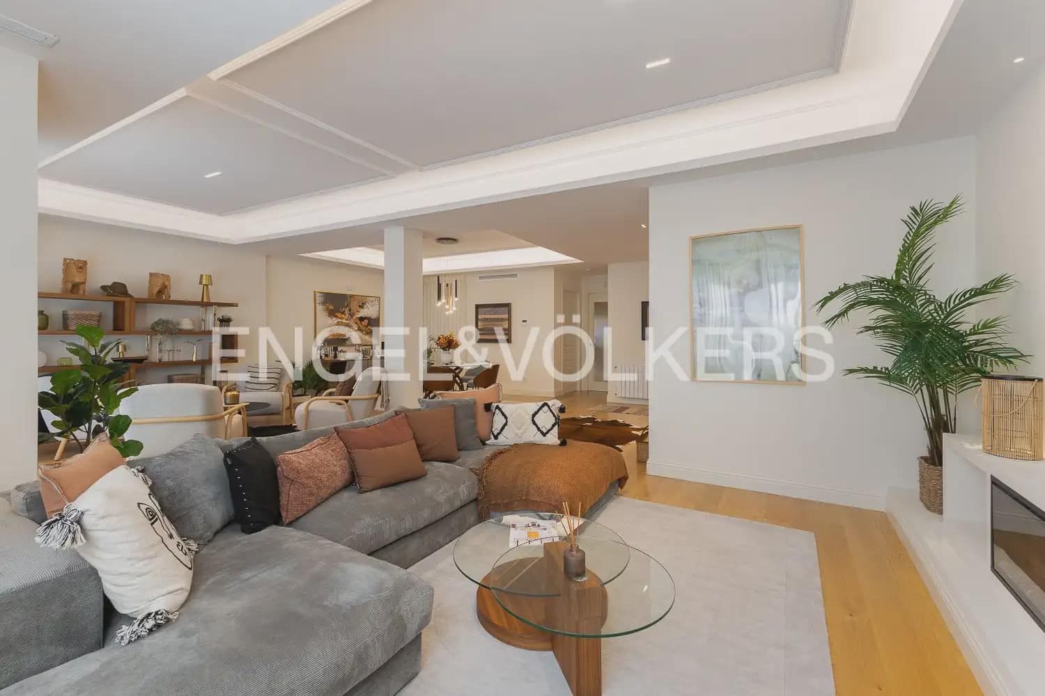 Piso de 5 habitaciones en València ciudad en venta - 1.275.000 € (Ref: 9897791)
