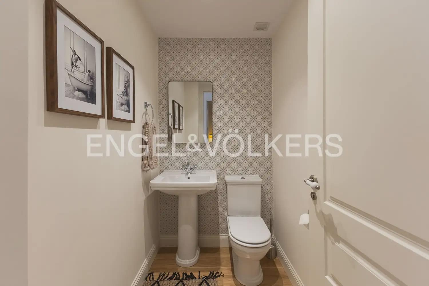 Piso de 5 habitaciones en València ciudad en venta - 1.275.000 € (Ref: 9897791)