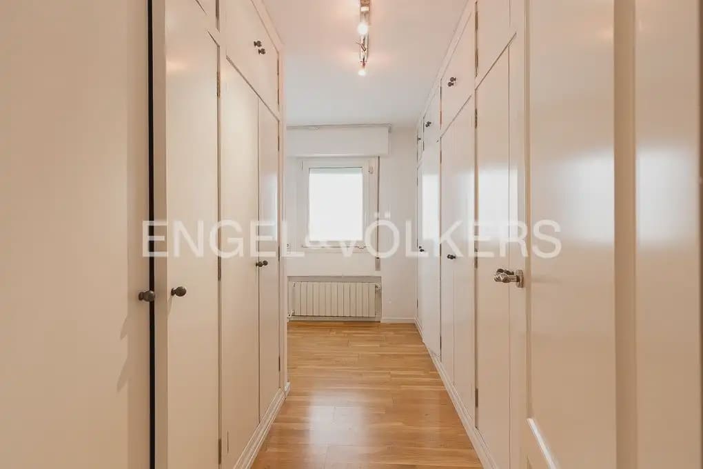 3 Zimmer Wohnung zu verkaufen in Valencia Stadt mit Garage - 1.350.000 € (Ref: 9897792)