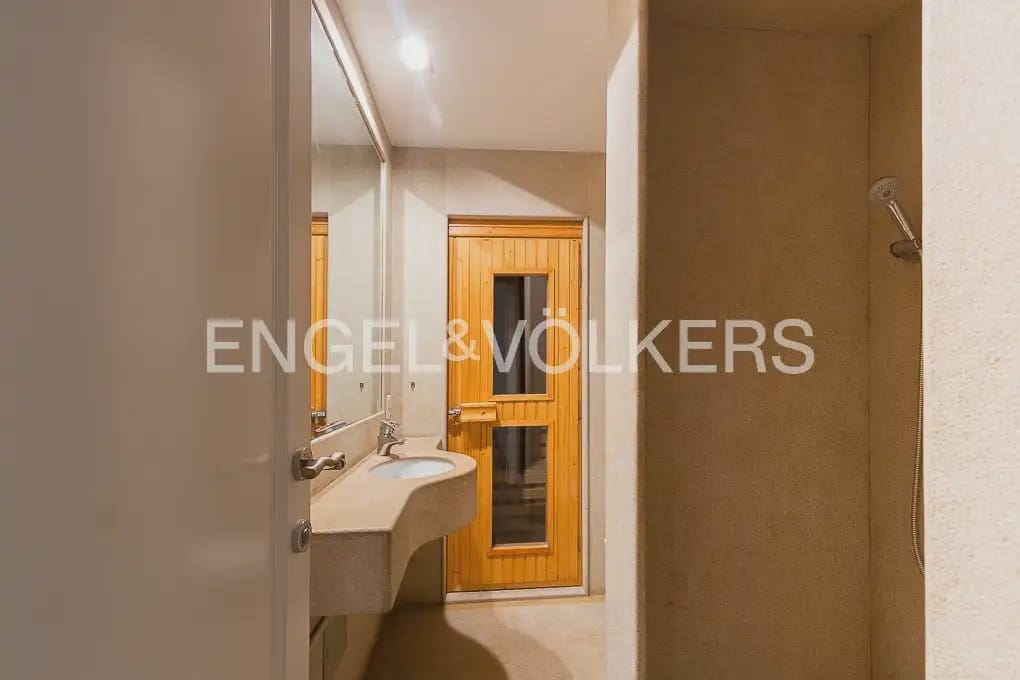 3 Zimmer Wohnung zu verkaufen in Valencia Stadt mit Garage - 1.350.000 € (Ref: 9897792)