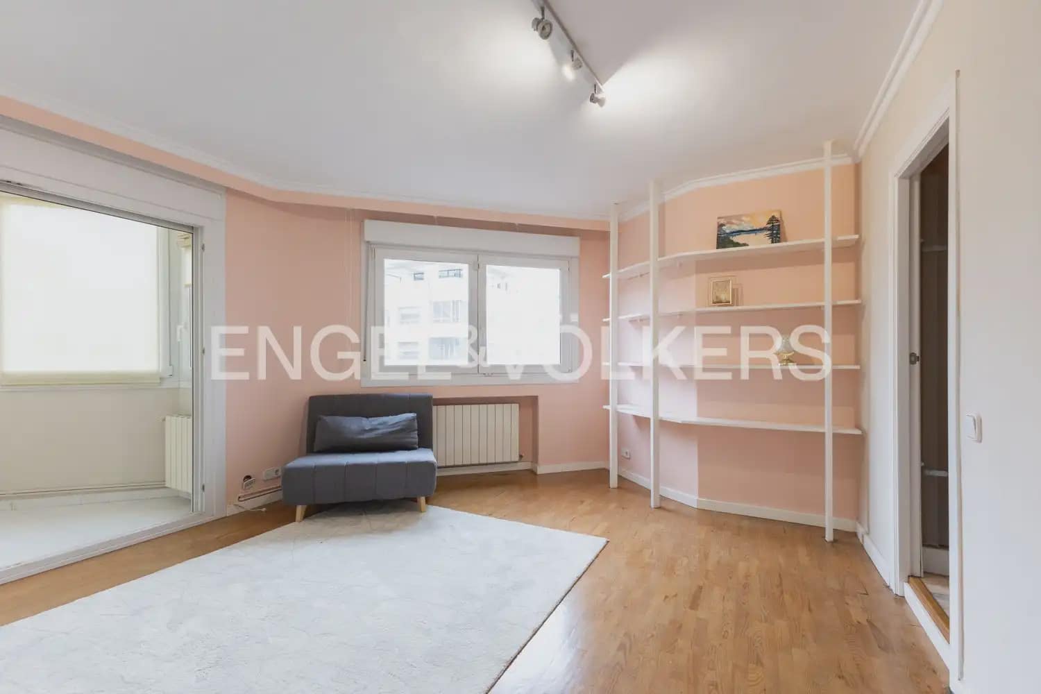 3 Zimmer Wohnung zu verkaufen in Valencia Stadt mit Garage - 1.350.000 € (Ref: 9897792)