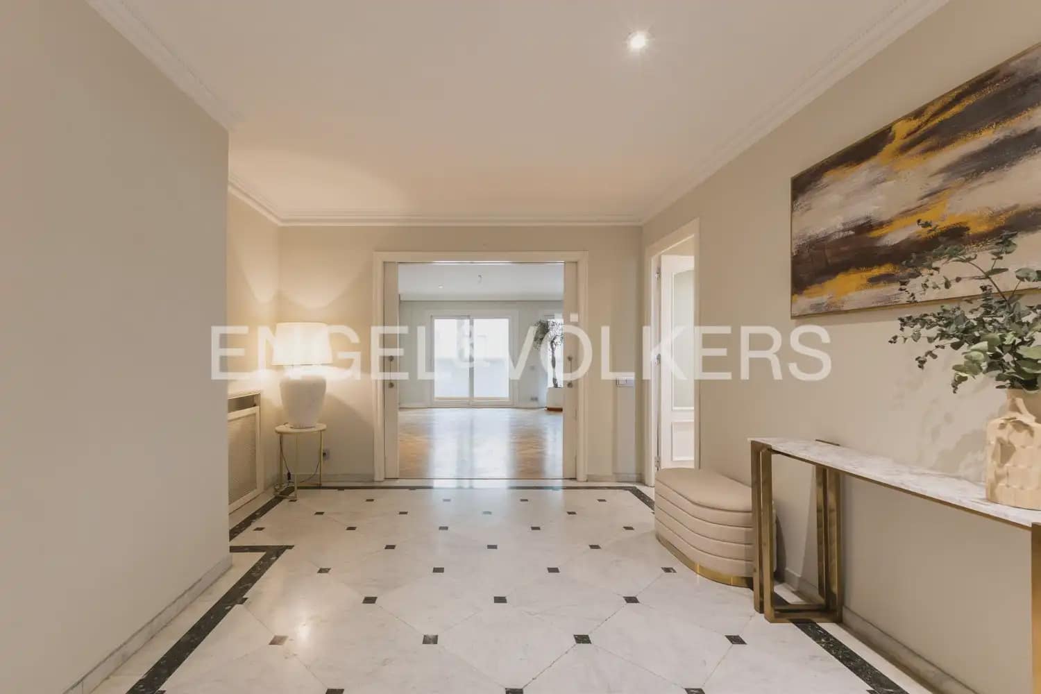 3 Zimmer Wohnung zu verkaufen in Valencia Stadt mit Garage - 1.350.000 € (Ref: 9897792)