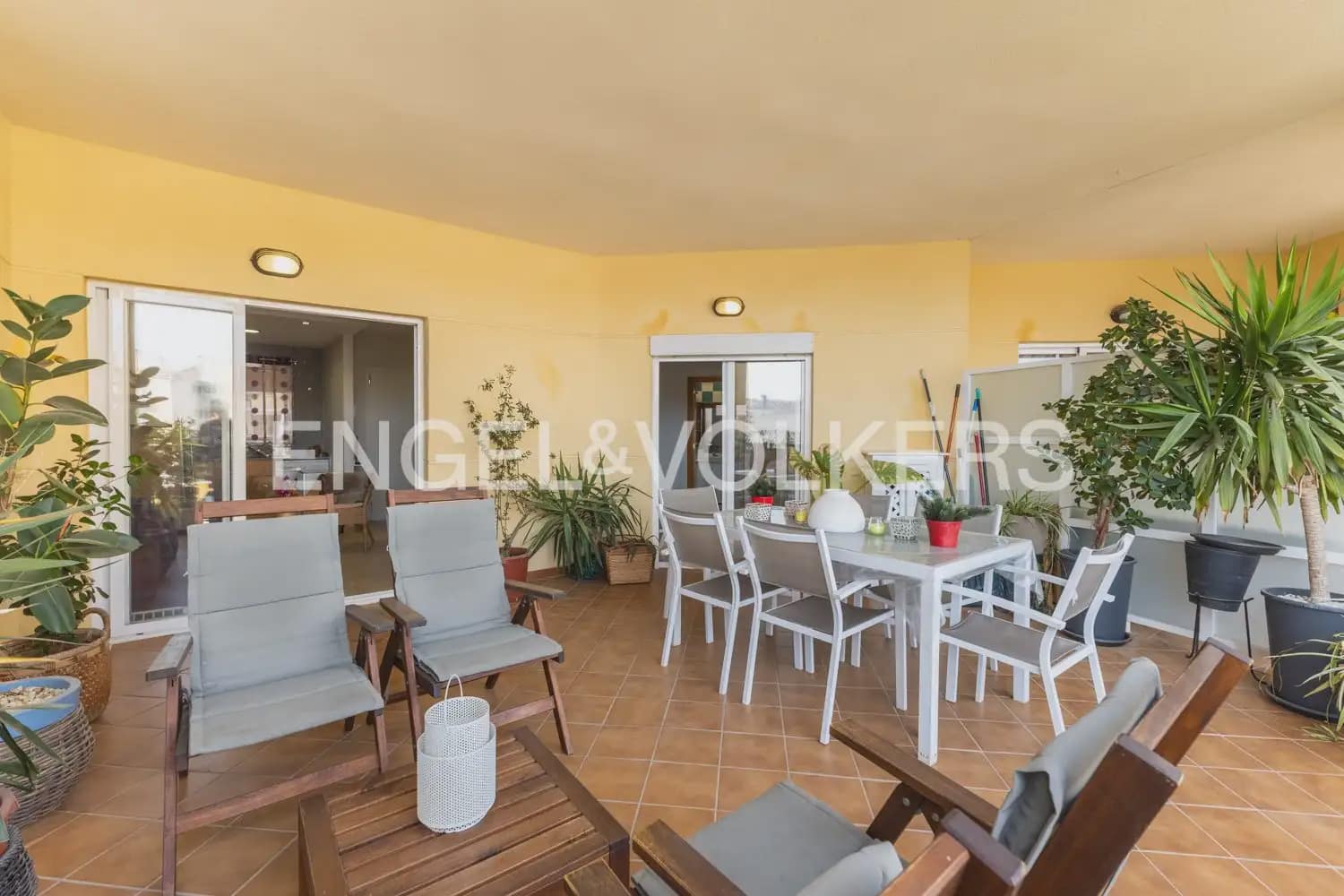 2 bedroom Flat for rent in Canet d'En Berenguer with pool garage - € 1,090 (Ref: 9897797)