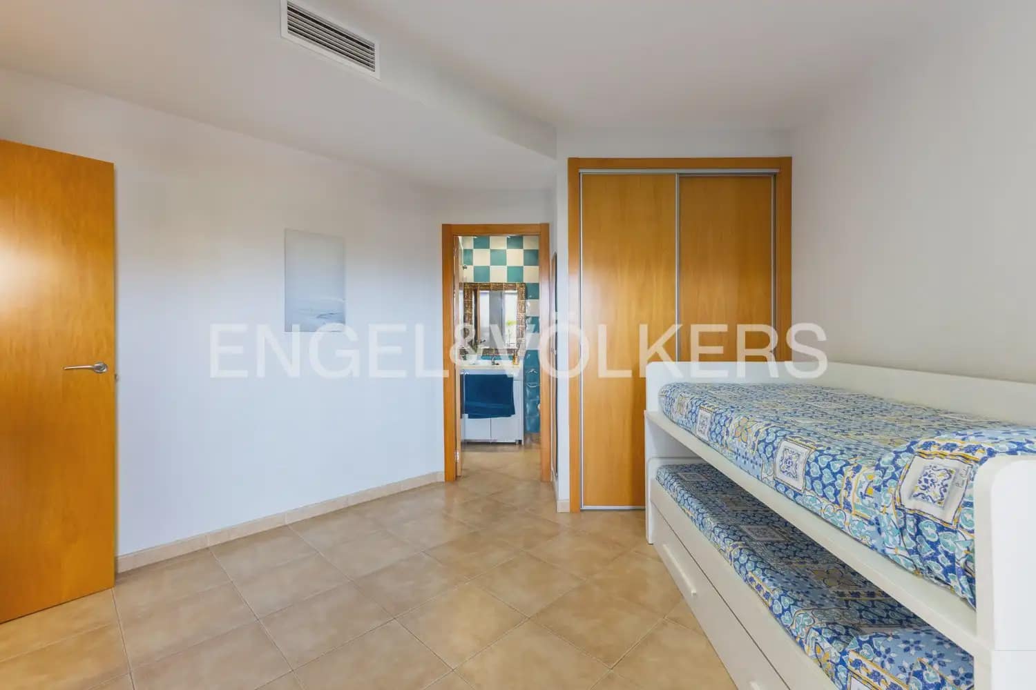 2 bedroom Flat for rent in Canet d'En Berenguer with pool garage - € 1,090 (Ref: 9897797)