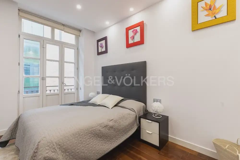 1 Zimmer Wohnung zu vermieten in Valencia Stadt mit Garage - 1.600 € (Ref: 9897799)