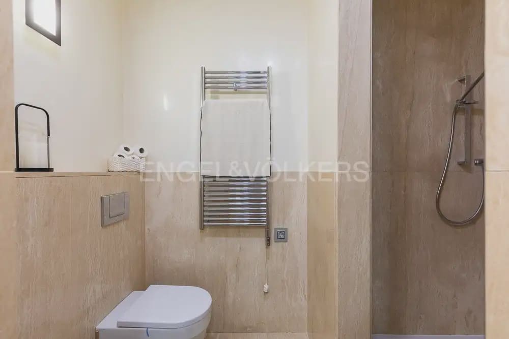 1 Zimmer Wohnung zu vermieten in Valencia Stadt mit Garage - 1.600 € (Ref: 9897799)