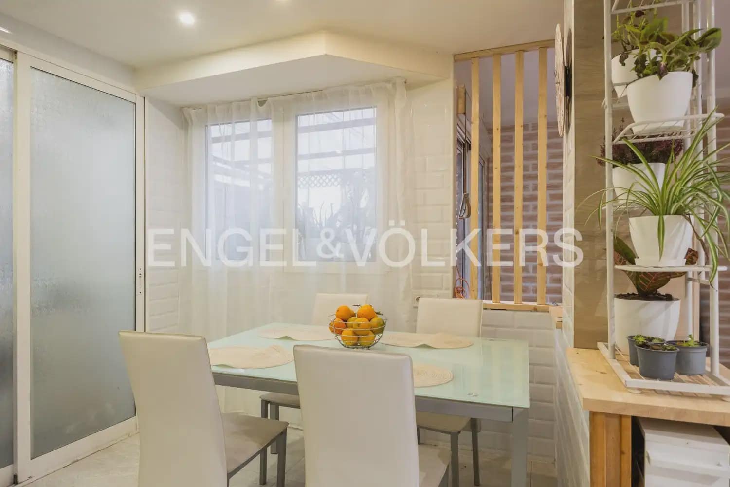 3 sypialnia Mieszkanie na sprzedaż w Miasto Walencja z garażem - 415 000 € (Ref: 9897801)