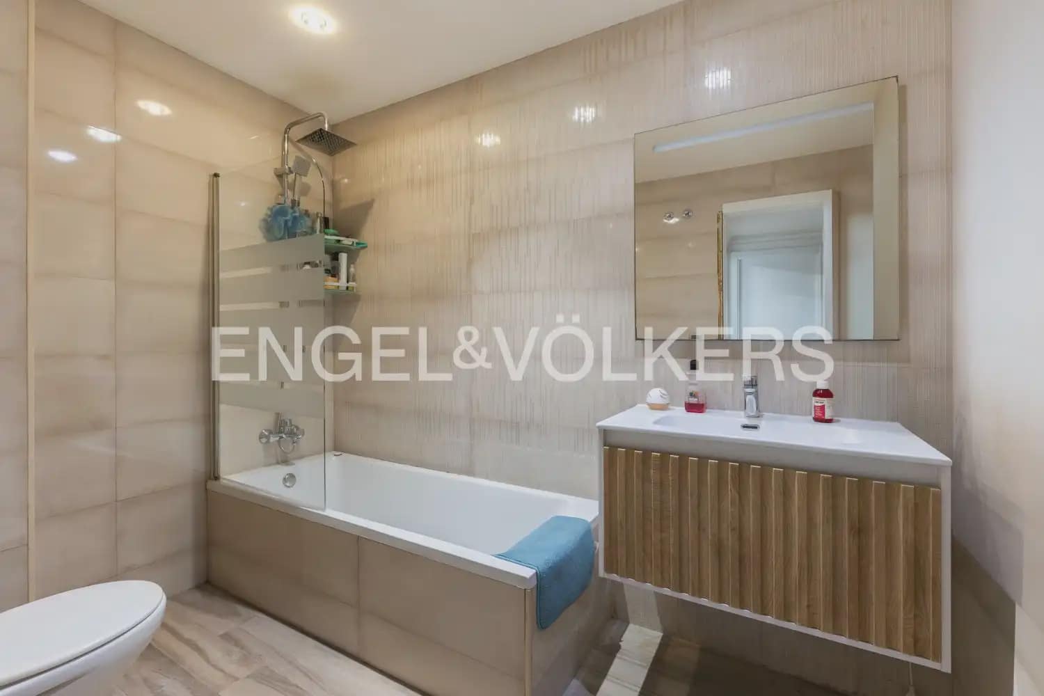 3 sypialnia Mieszkanie na sprzedaż w Miasto Walencja z garażem - 415 000 € (Ref: 9897801)