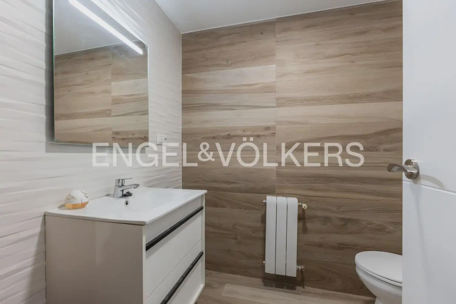 3 sypialnia Mieszkanie na sprzedaż w Miasto Walencja z garażem - 415 000 € (Ref: 9897801)