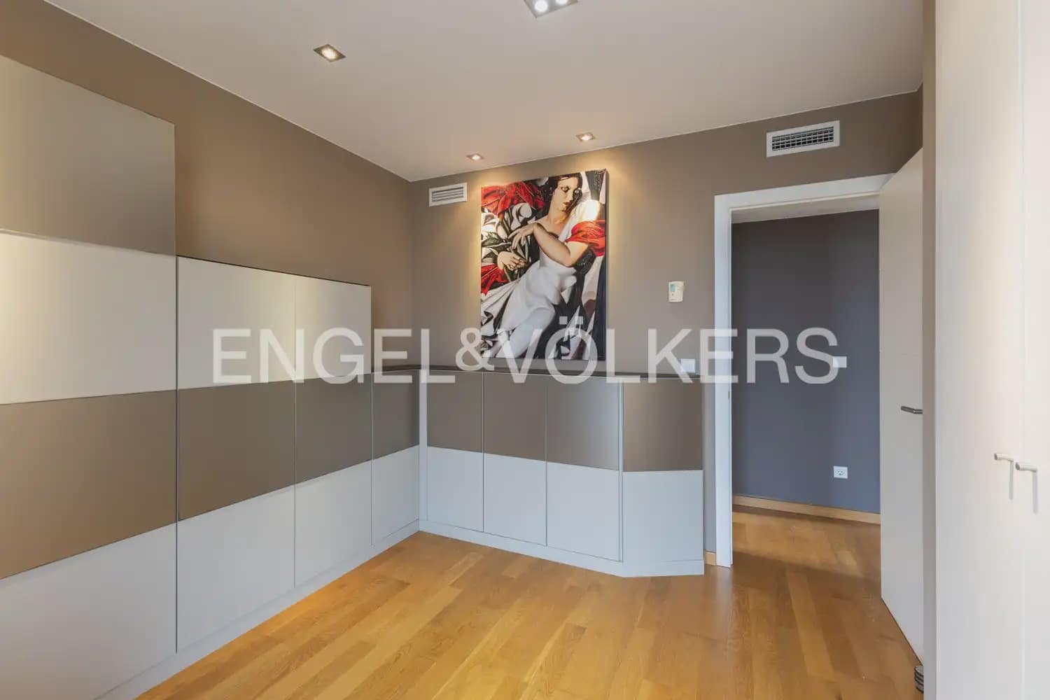 Piso de 3 habitaciones en València ciudad en venta con piscina garaje - 730.000 € (Ref: 9897802)