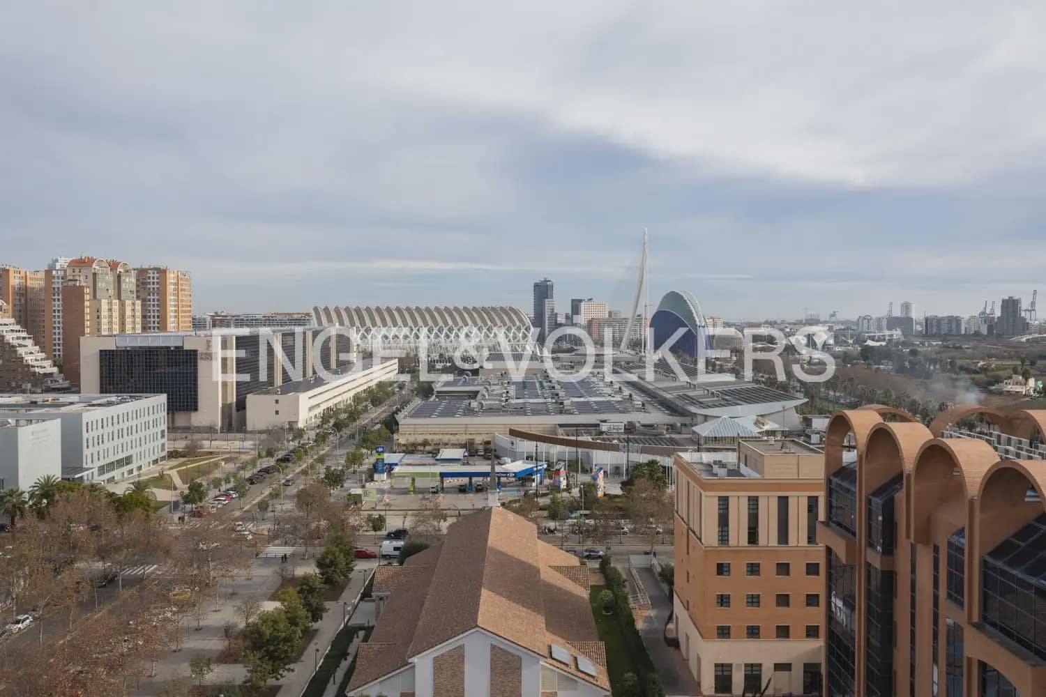 Piso de 3 habitaciones en València ciudad en venta con piscina garaje - 730.000 € (Ref: 9897802)