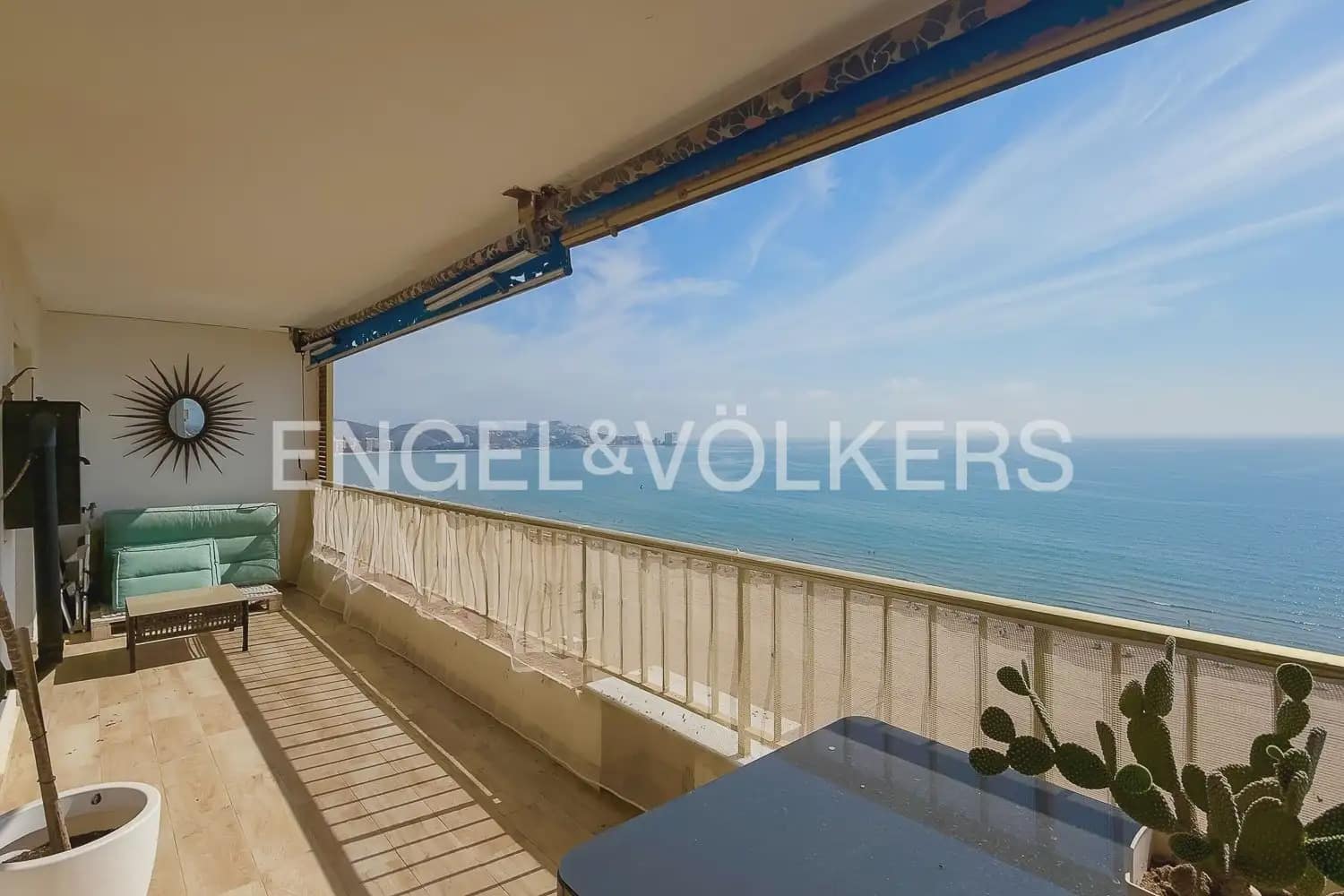 3 bedroom Flat for rent in Cullera with pool - € 2,300 (Ref: 9897803)