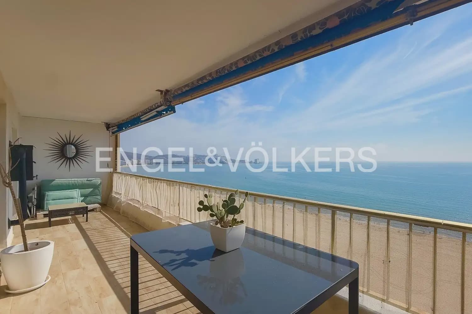3 bedroom Flat for rent in Cullera with pool - € 2,300 (Ref: 9897803)