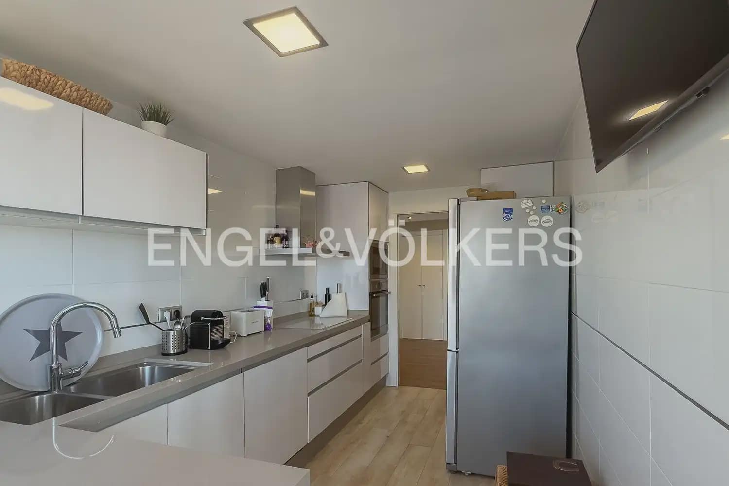 3 bedroom Flat for rent in Cullera with pool - € 2,300 (Ref: 9897803)