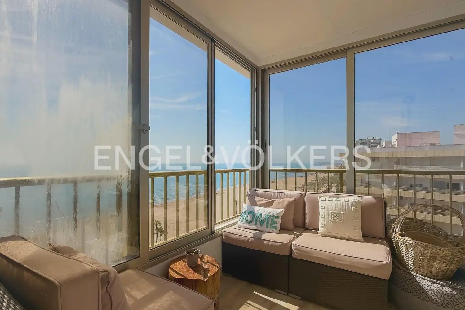 3 bedroom Flat for rent in Cullera with pool - € 2,300 (Ref: 9897803)