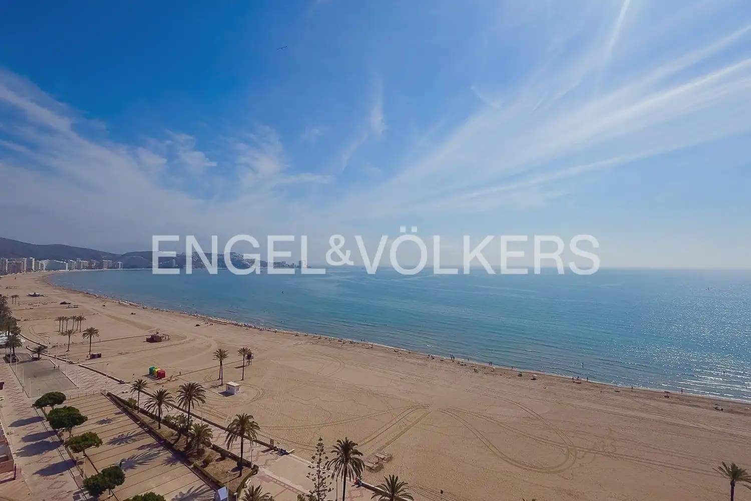 3 bedroom Flat for rent in Cullera with pool - € 2,300 (Ref: 9897803)