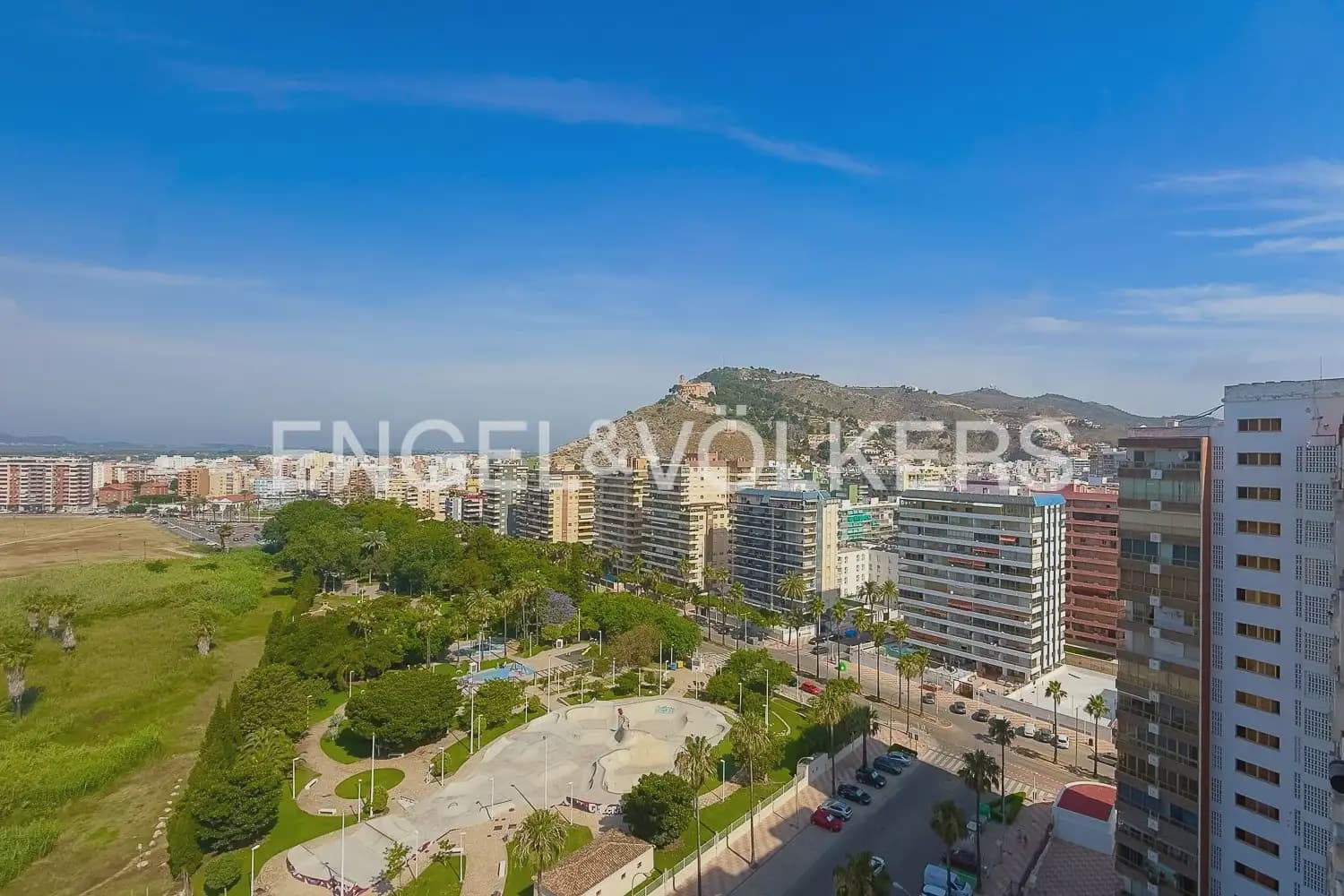 3 bedroom Flat for rent in Cullera with pool - € 2,300 (Ref: 9897803)