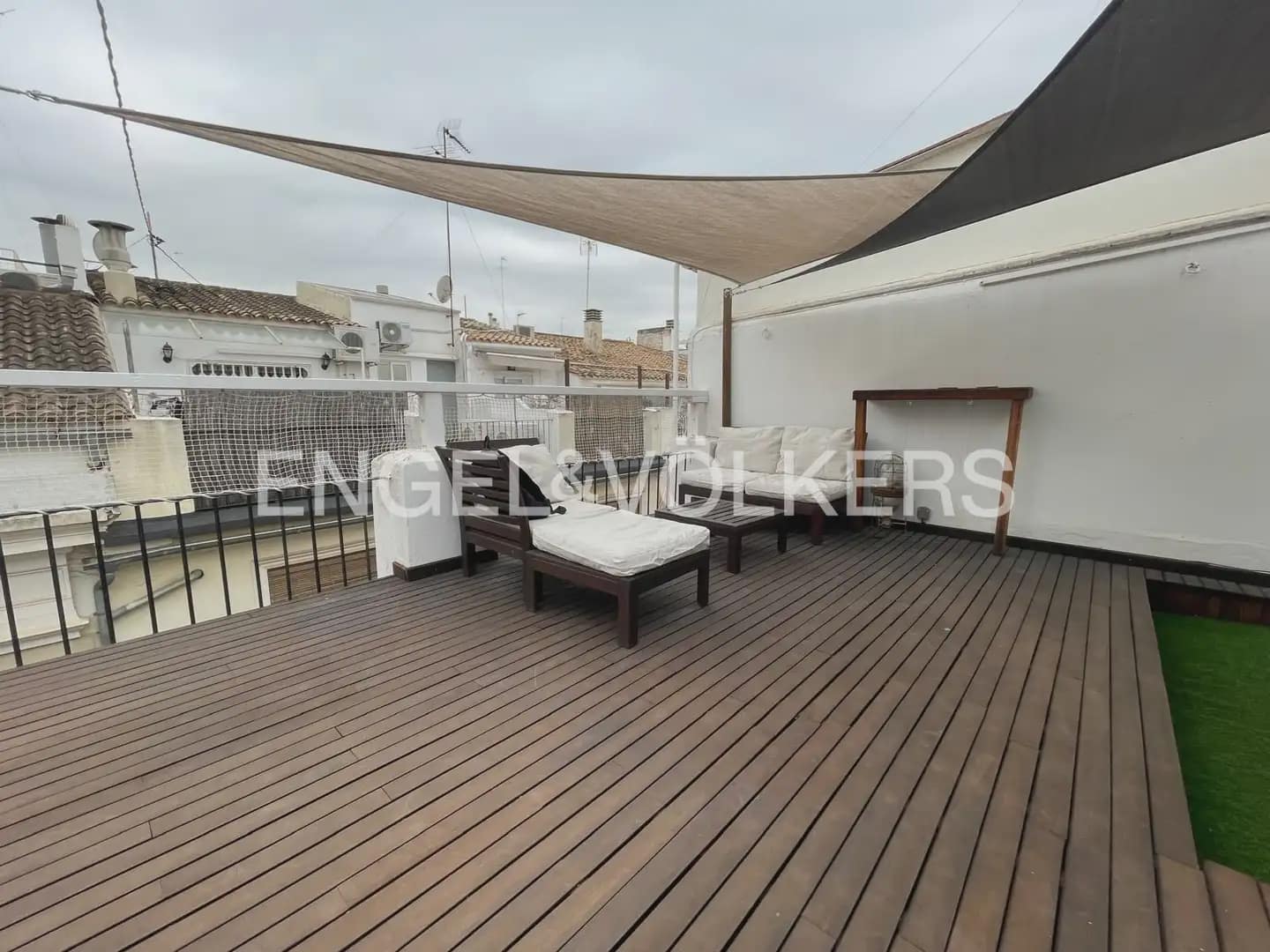 1 quarto Apartamento para arrendar em Valencia cidade - 1 500 € (Ref: 9897804)