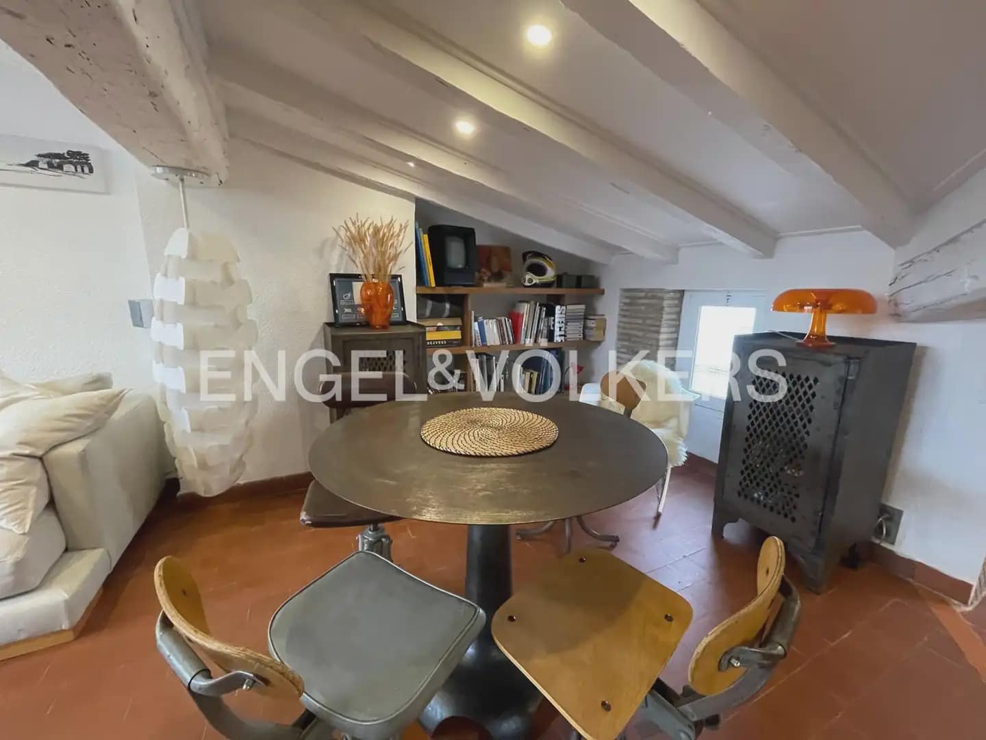 1 quarto Apartamento para arrendar em Valencia cidade - 1 500 € (Ref: 9897804)