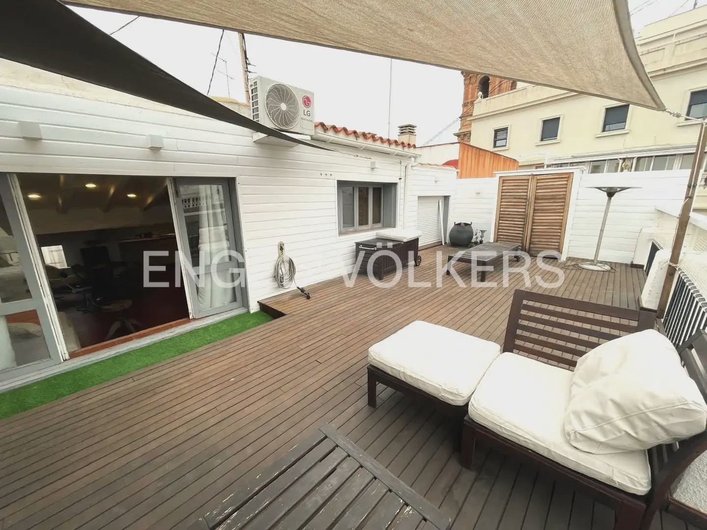 1 quarto Apartamento para arrendar em Valencia cidade - 1 500 € (Ref: 9897804)