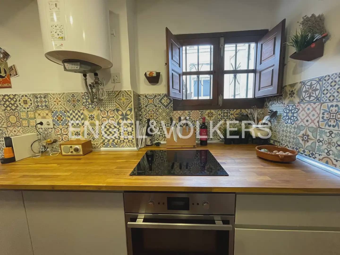 1 quarto Apartamento para arrendar em Valencia cidade - 1 500 € (Ref: 9897804)