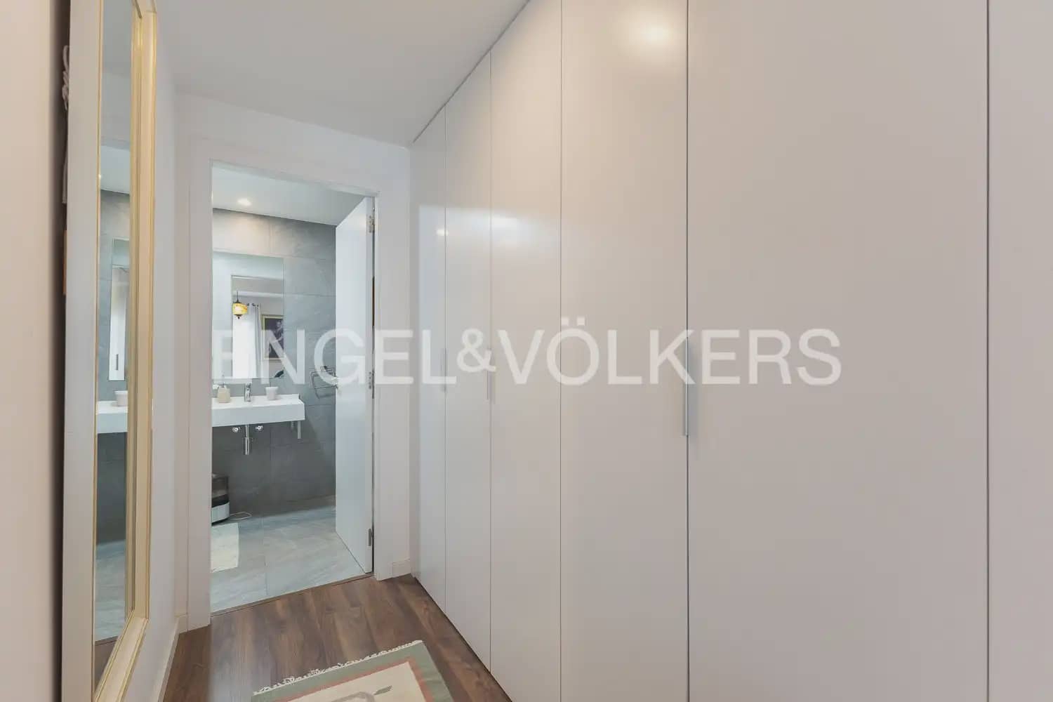 3 sovrum Lägenhet till salu i Valencia stad med pool garage - 450 000 € (Ref: 9897806)