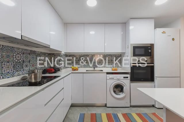 3 sovrum Lägenhet till salu i Benicalap, Valencia stad med pool garage - 450 000 € (Ref: 9897806)