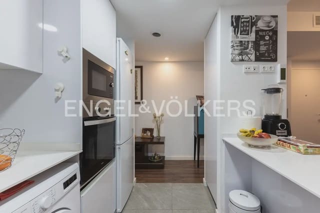 3 sovrum Lägenhet till salu i Benicalap, Valencia stad med pool garage - 450 000 € (Ref: 9897806)