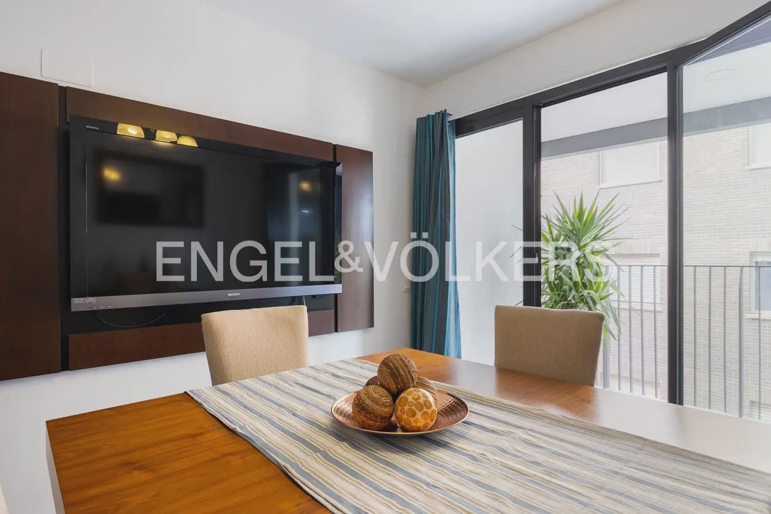 3 sovrum Lägenhet till salu i Valencia stad med pool garage - 450 000 € (Ref: 9897806)