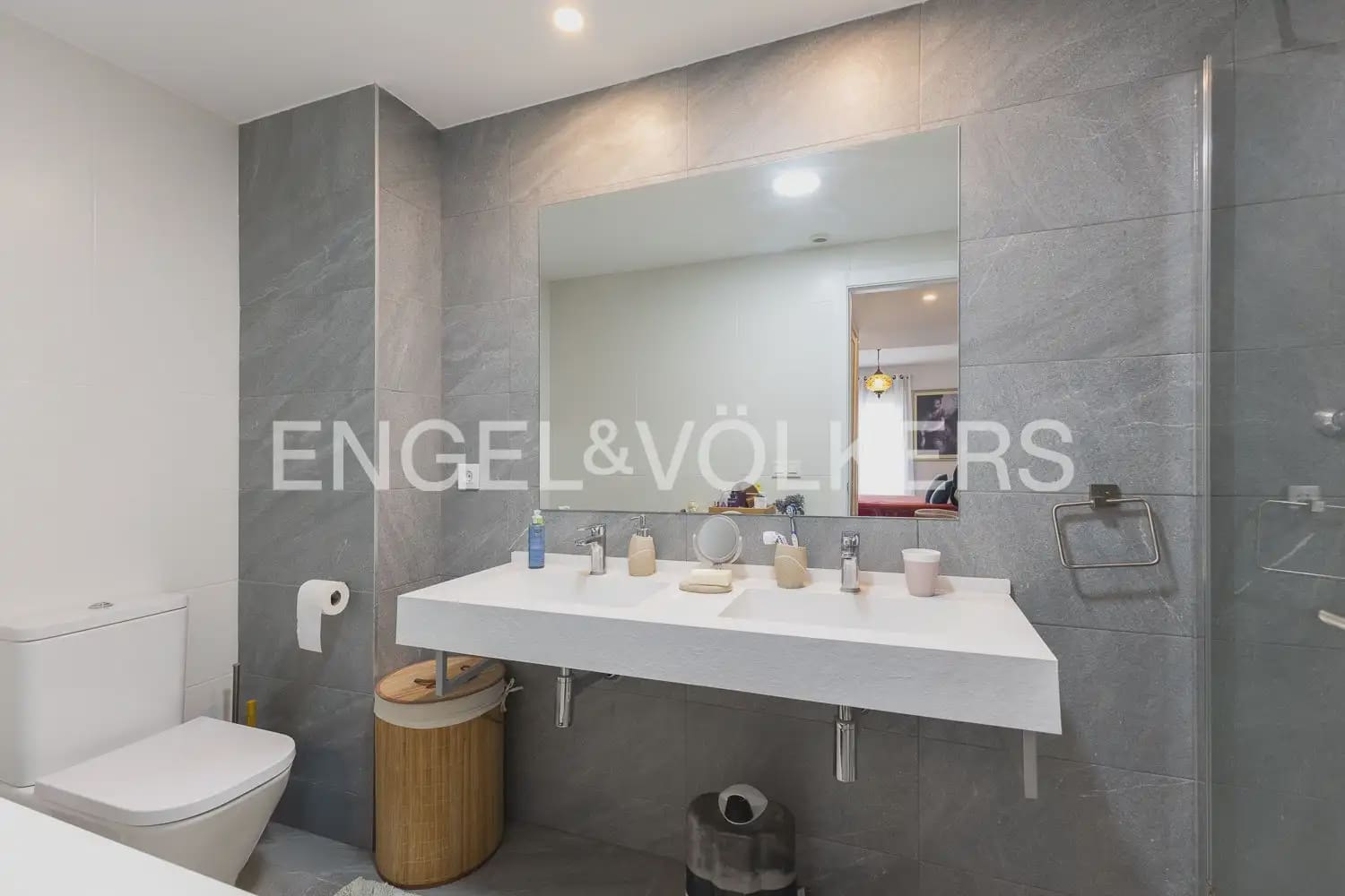 3 sovrum Lägenhet till salu i Valencia stad med pool garage - 450 000 € (Ref: 9897806)