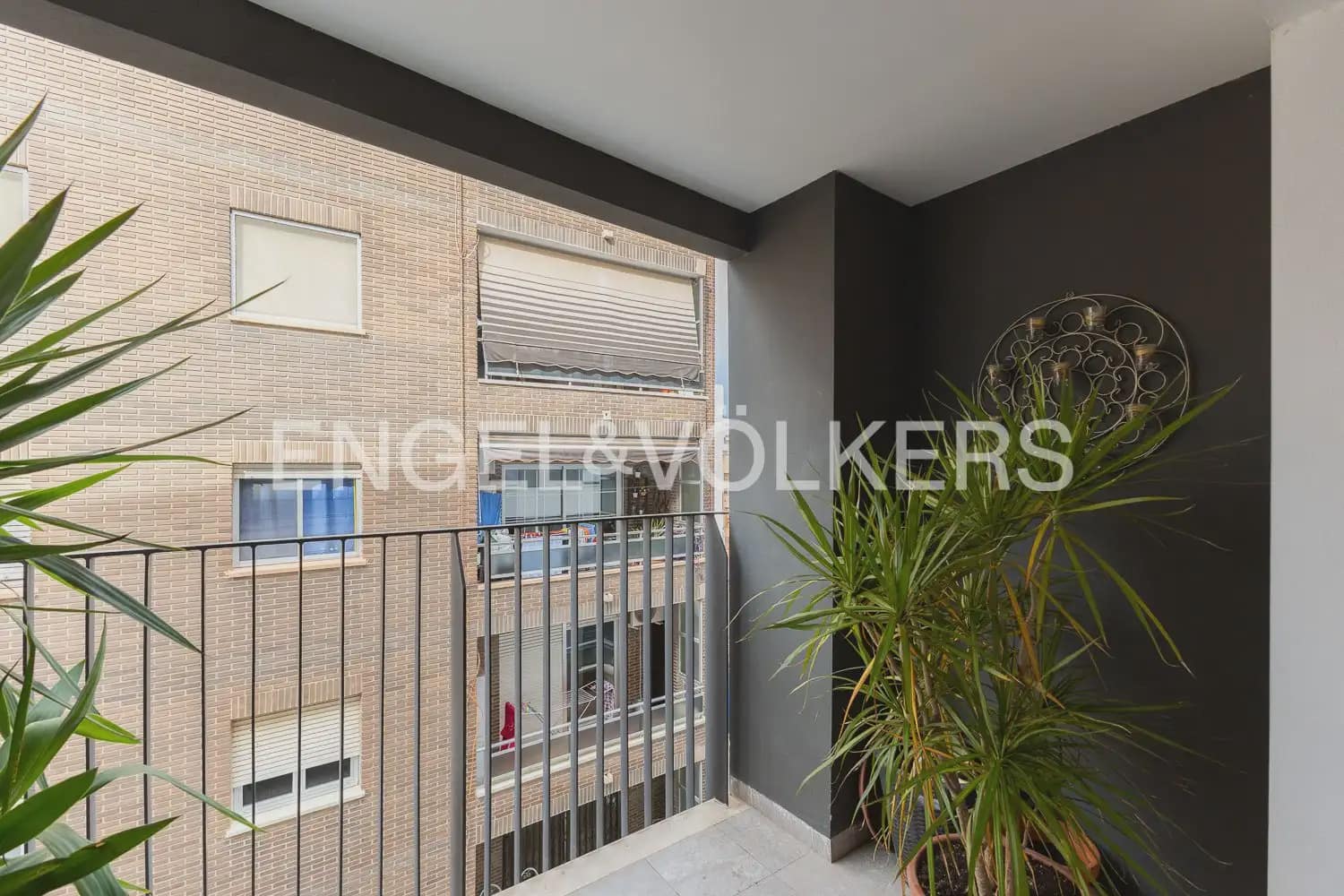 3 sovrum Lägenhet till salu i Valencia stad med pool garage - 450 000 € (Ref: 9897806)