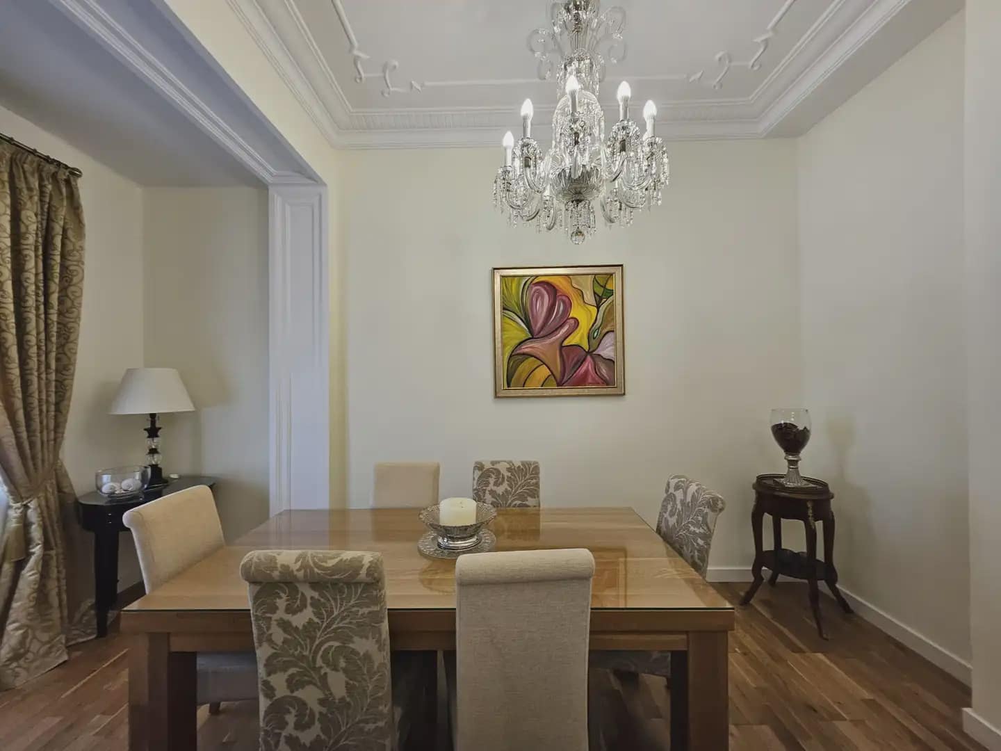 3 makuuhuone Asunto vuokrattavana paikassa Valencia kaupunki - 2 400 € (Ref: 9897807)