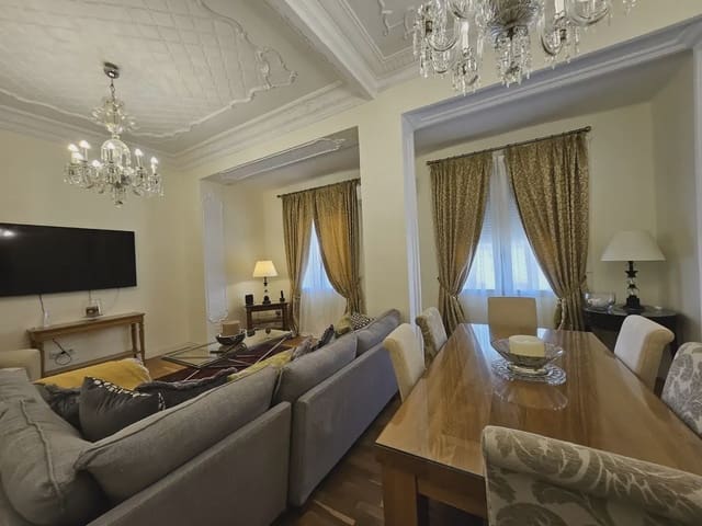3 makuuhuone Asunto vuokrattavana paikassa La Gran Via, Valencia kaupunki - 2 400 € (Ref: 9897807)