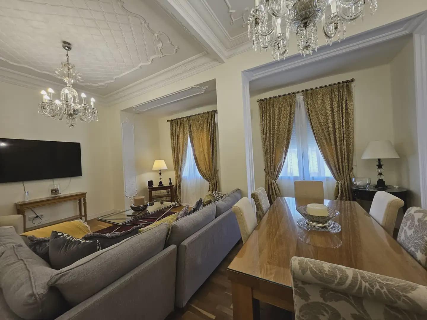 3 makuuhuone Asunto vuokrattavana paikassa Valencia kaupunki - 2 400 € (Ref: 9897807)