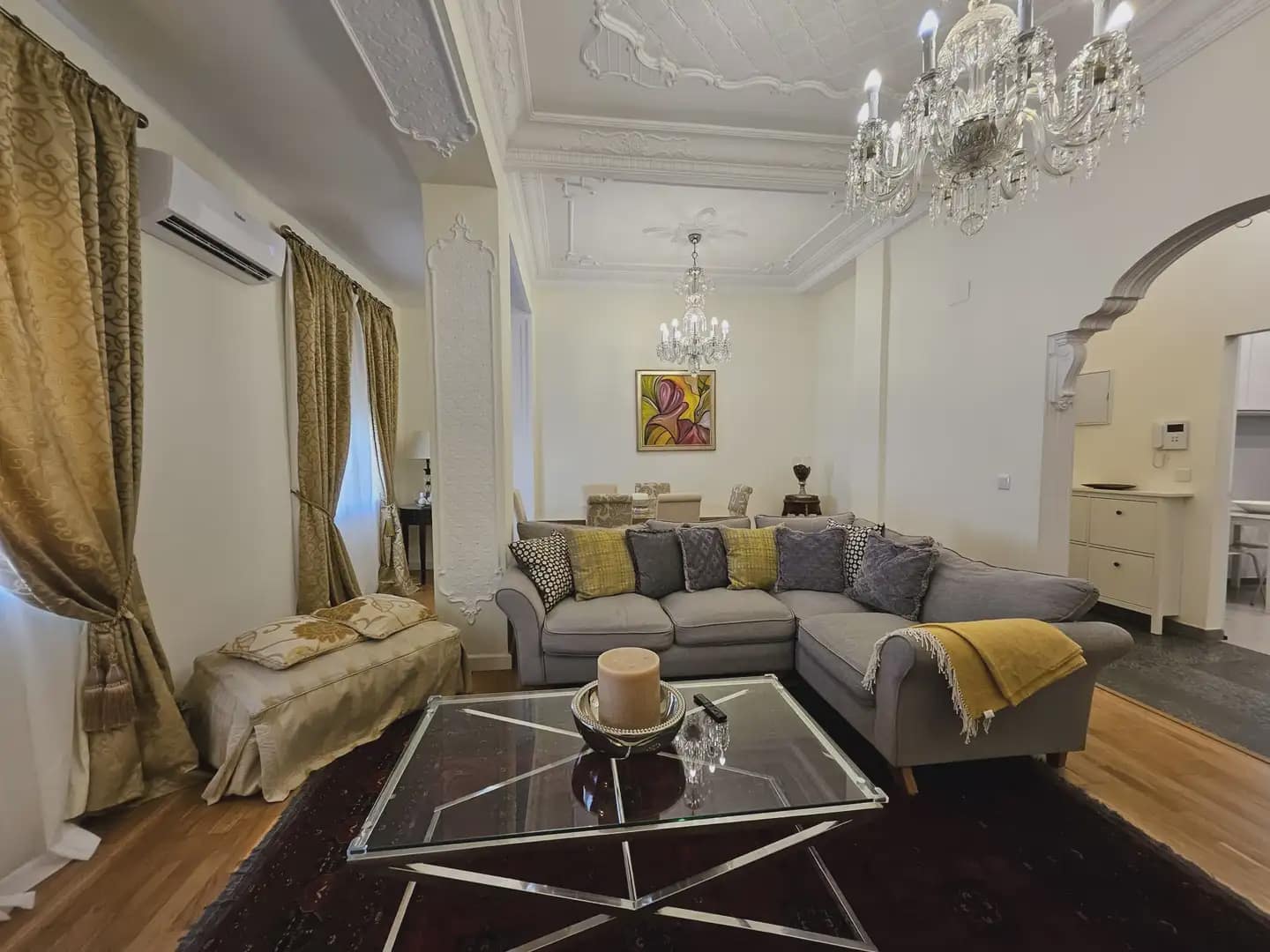 3 makuuhuone Asunto vuokrattavana paikassa Valencia kaupunki - 2 400 € (Ref: 9897807)