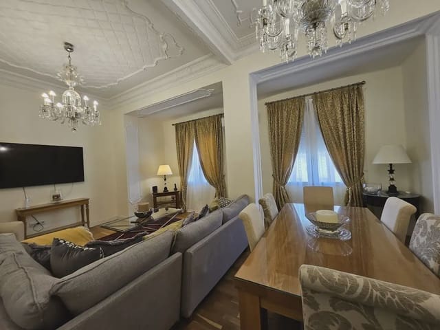 3 makuuhuone Asunto vuokrattavana paikassa La Gran Via, Valencia kaupunki - 2 400 € (Ref: 9897807)