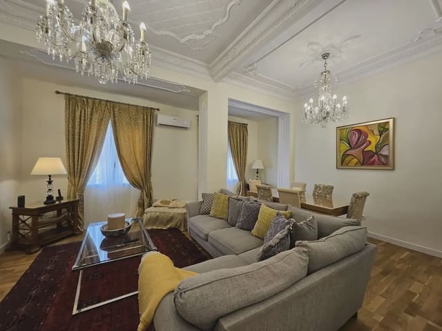 3 makuuhuone Asunto vuokrattavana paikassa La Gran Via, Valencia kaupunki - 2 400 € (Ref: 9897807)