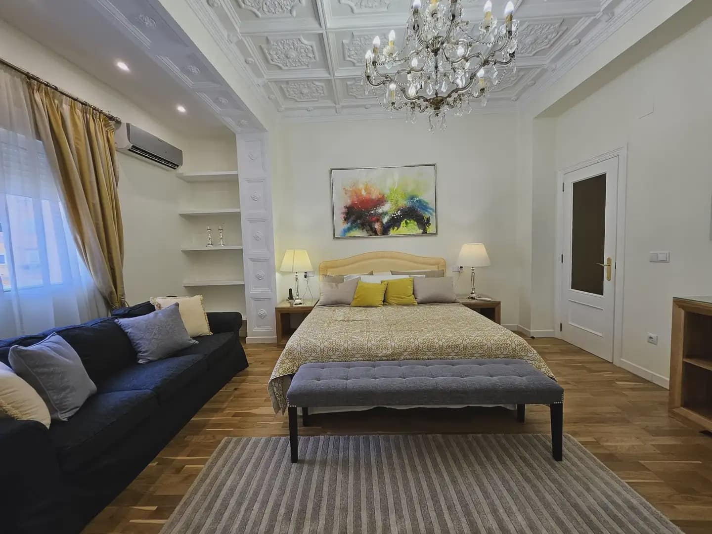 3 makuuhuone Asunto vuokrattavana paikassa Valencia kaupunki - 2 400 € (Ref: 9897807)